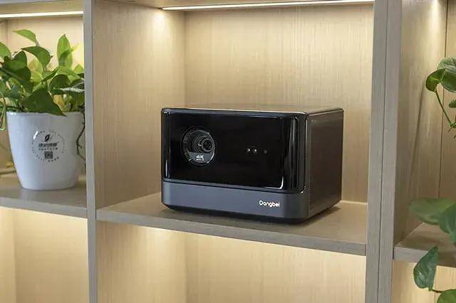 哪个牌子好?盘点10款最值得入手的家用投影仪推荐j9九游真人游戏第一品牌2024年家用投影仪买(图1) 哪个牌子好?盘点10款最值得入手的家用投影仪推荐j9九游真人游戏第一品牌2024年家用投影仪买(图1)