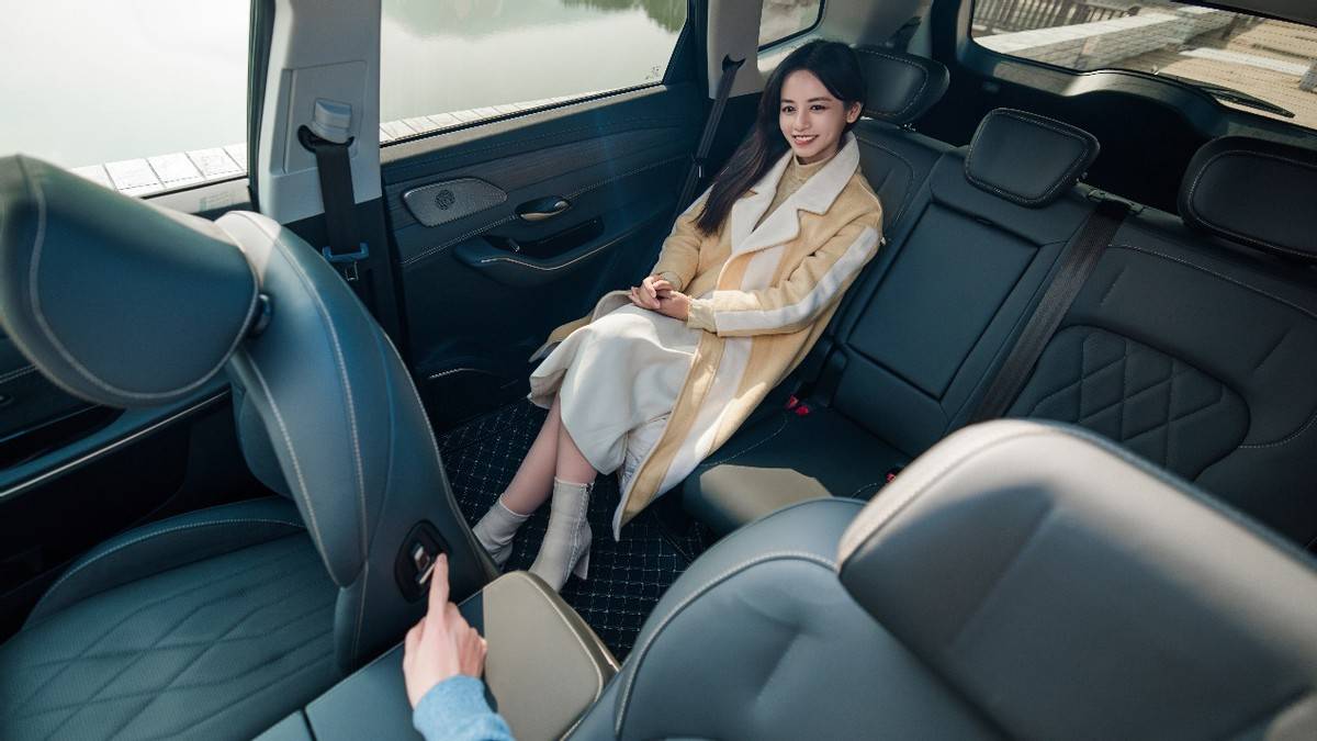 大家庭大七座旗舰SUV，捷途X90PRO预售仅12.99万元起