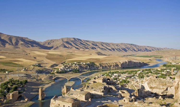 伊朗的石器时代遗址：80万年前的古人类存在的证据