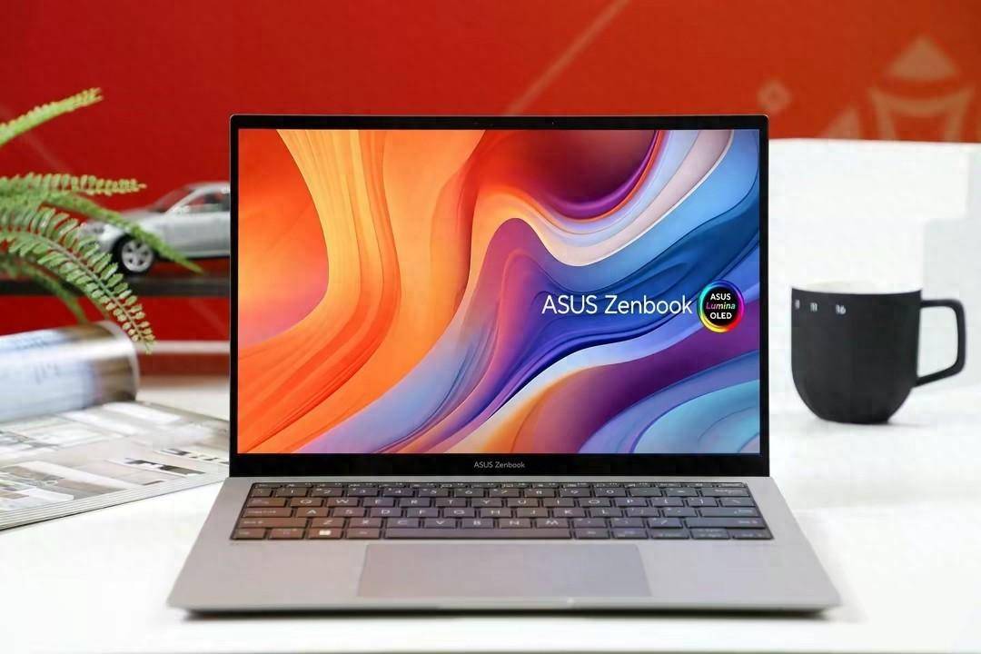 32GB大内存+AI神器?1kg轻薄王者,华硕灵耀132024商务优选 32GB大内存+AI神器?1kg轻薄王者,华硕灵耀132024商务优选