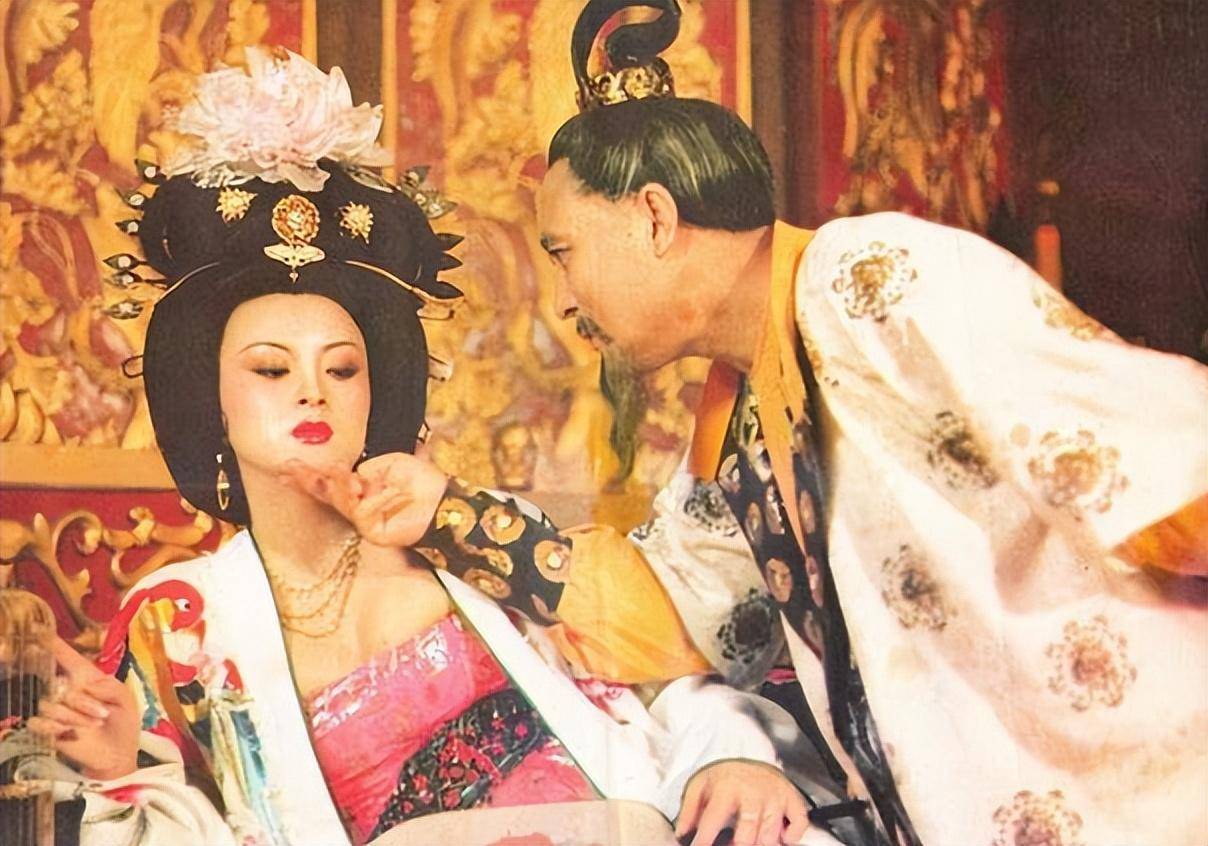 原创李隆基能够强娶杨玉环，除了唐朝风气开放外，你还想到了什么？