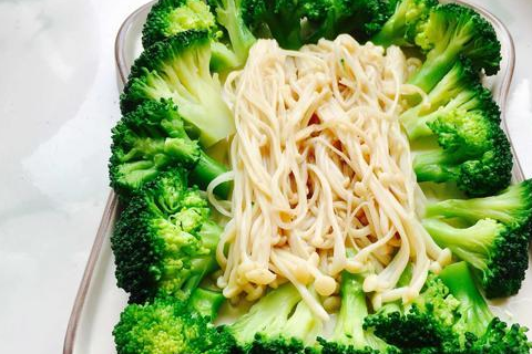 夏季最实惠的蔬菜，俗称“天然青霉素”，一周吃两次，身体不害病