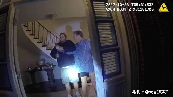 用锤子袭击南希·佩洛西丈夫的男子被判入狱30年