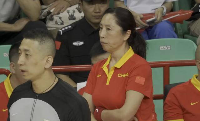 中国女篮面临三大挑战！基本功、投篮、罚球严重下滑引发忧虑