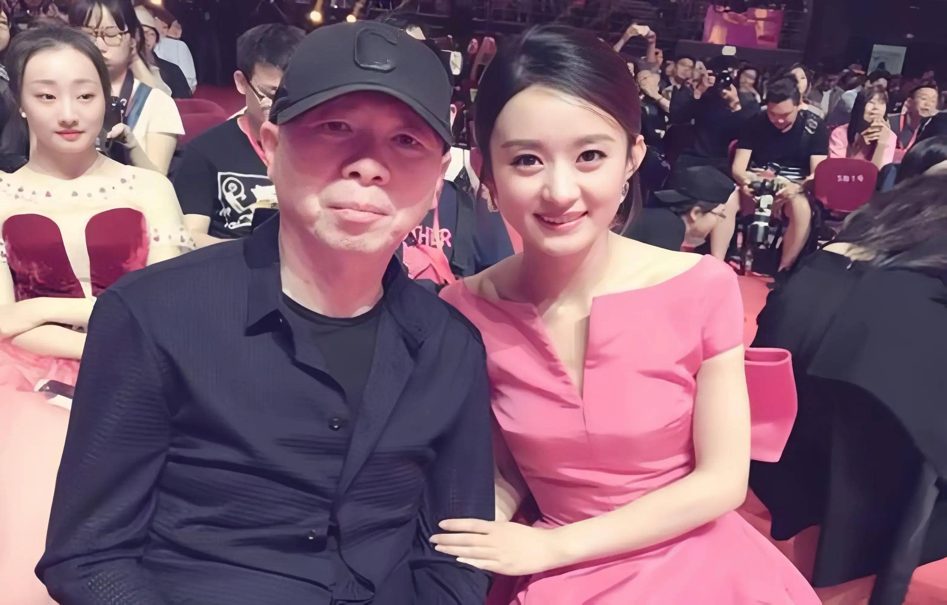 中国最有钱的8位女星，豪车无数，别墅过亿，连手机壳都是四五万