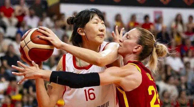 中国女篮惨败西班牙，奥运备战路在何方？