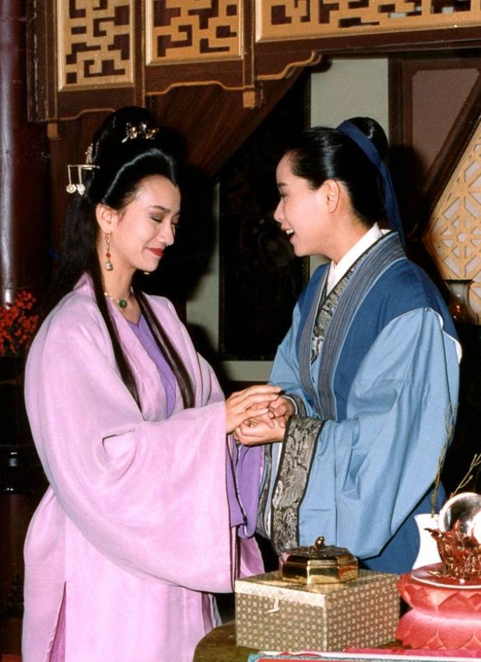 为什么《新白娘子传奇》非要找女人演许仙？30年后，才懂导演用意