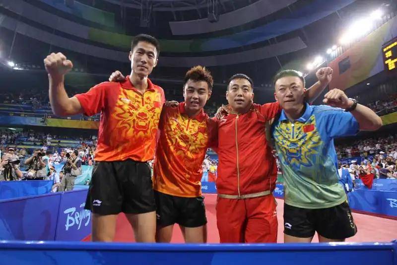 原创加冕五冠王！乒乓球男团奥运五连冠回顾：除里约外全部横扫夺冠