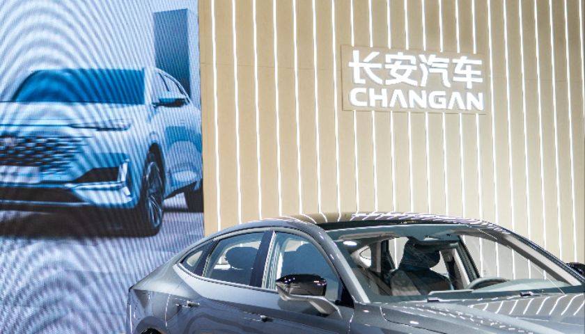 长安汽车入股华为“引望”,千亿汽车巨头合作深化-长安汽车与华为合作造车的消息是真的吗