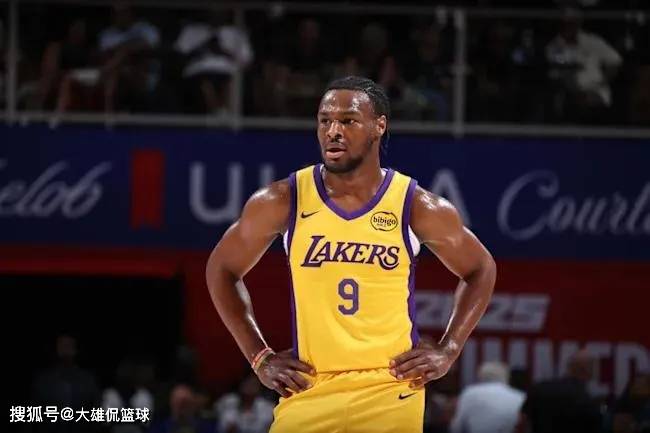 关于布朗尼NBA季前赛首秀比赛结束后，我们了解布朗尼的3件事