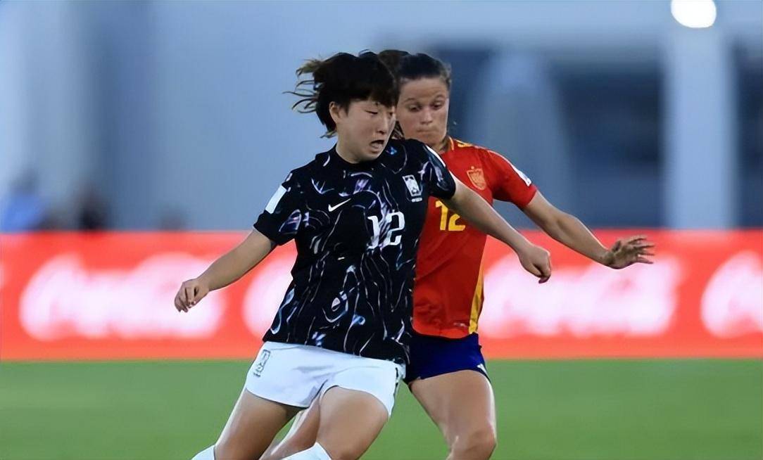 3-0！亚洲之光诞生：2连胜轰7球，预定世界杯8强，中国女足被淘汰