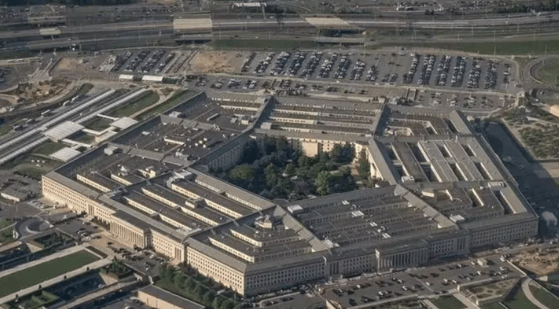 一觉醒来，中美关系要变？中方连收3道挑战书，美军已做出选择