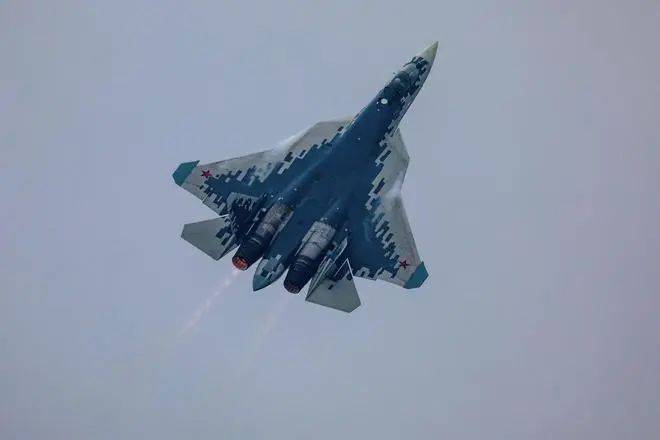 飞了12年没卖出去一架,苏57刚来中国就开张?美媒猜测:若外贸可年产50架 飞了12年没卖出去一架,苏57刚来中国就开张?美媒猜测:若外贸可年产50架