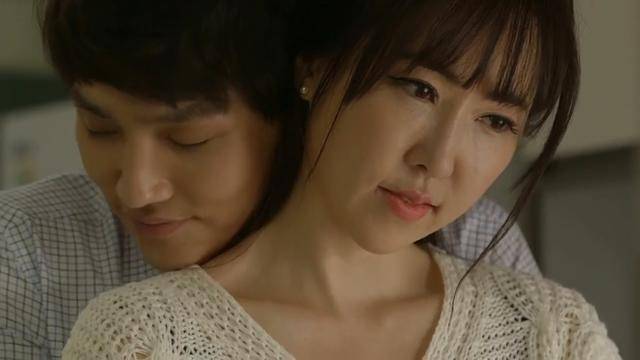 爱情是救赎,还是毁灭?2024年最震撼心灵的4部韩国爱情电影!