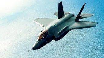两件事：特朗普将“清洗”五角大楼，1.5万美军将被除名？F-35战机或停产？