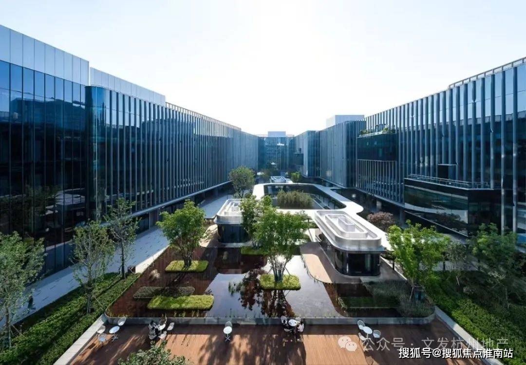 首页网站→交房时间→在售详情→户型价格→小区环境→24小时热线AG旗舰厅瑞城熙园售楼处电话→瑞城熙园售楼中心电话→楼盘百科→(图1)