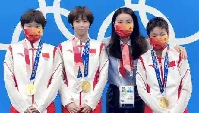 原创不是游泳中心，郭晶晶正式上任，亮相加拿大新岗位，全红婵有福了