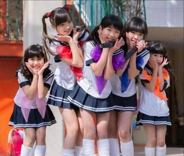 日本女孩有多“早熟”？看完这组照片，中国家长懵了：这确定是小孩？