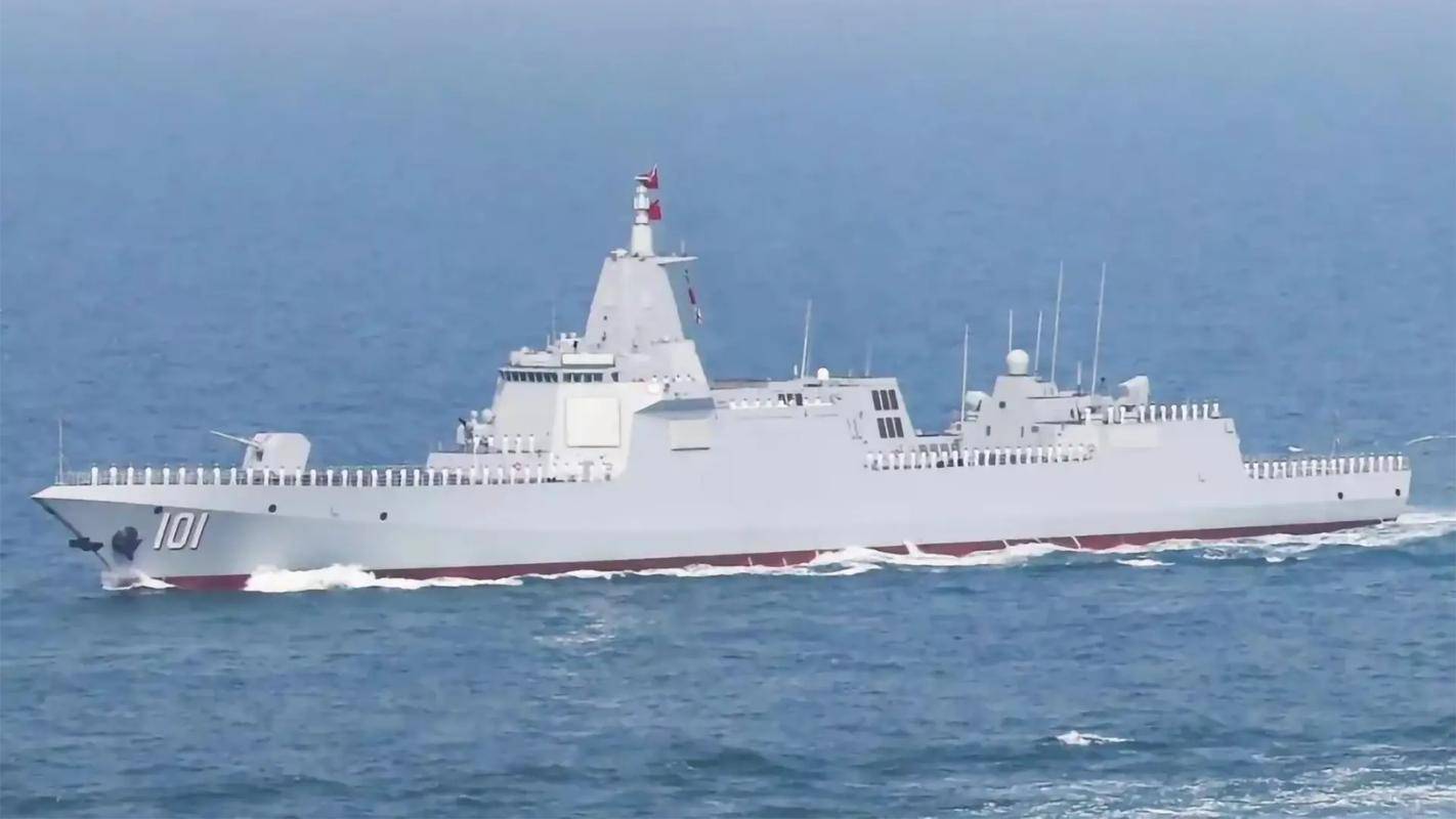 全程2万公里无靠岸补给，回时055舰体已出现锈迹，却让老美睡不