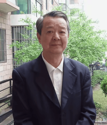 上海笑星谭义存去世！享寿90岁，生前喜爱收集烟灰缸，曝长寿秘诀