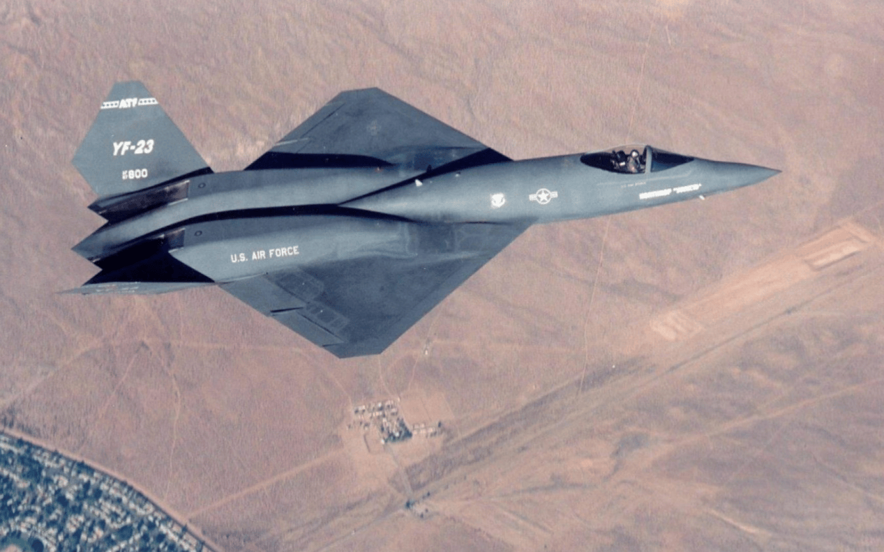 F-35险被击落，美军公布六代机指标，2029年服役，简直就是升级版歼-20
