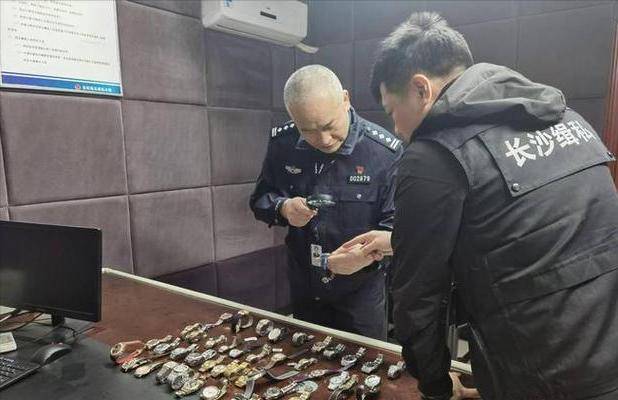 原创             多家企业获得稀土出口许可！中方拿出停令，谁敢卖给美国后果自负