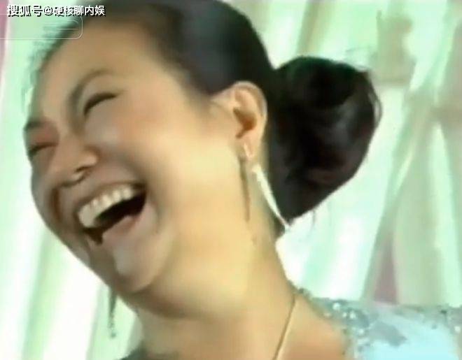 汪小菲大婚全过程曝光，众人都笑仅一人落泪，对比大S婚礼太相似
