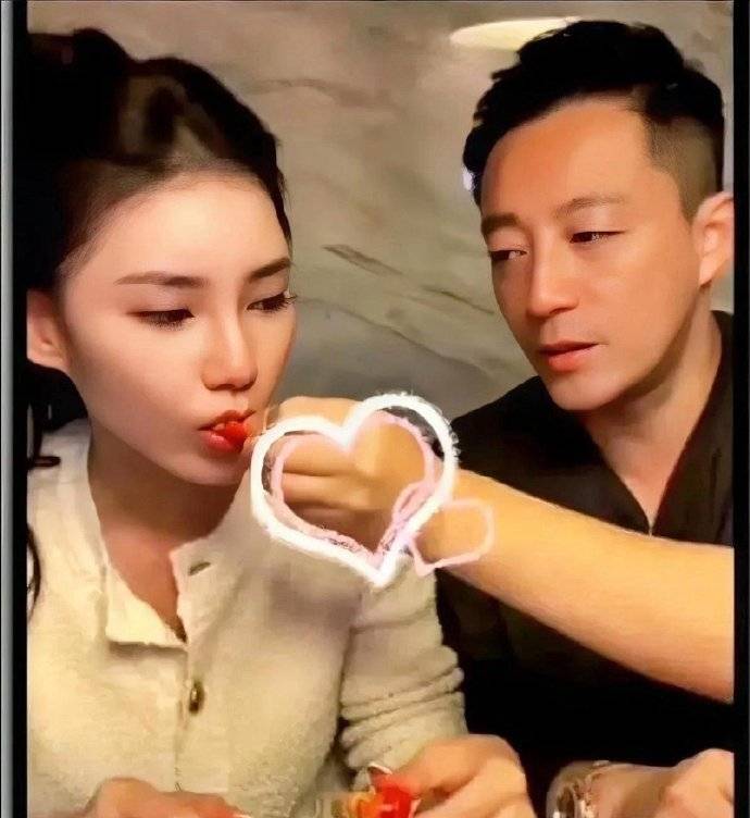 汪小菲马筱梅大婚挨桌敬酒，二婚不减排场，豪掷千金宠妻真好男人