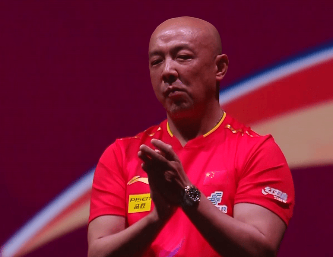 原创             3-1翻盘转折点！孙颖莎单膝跪地救球，连扛松岛辉空3次侧身，太燃