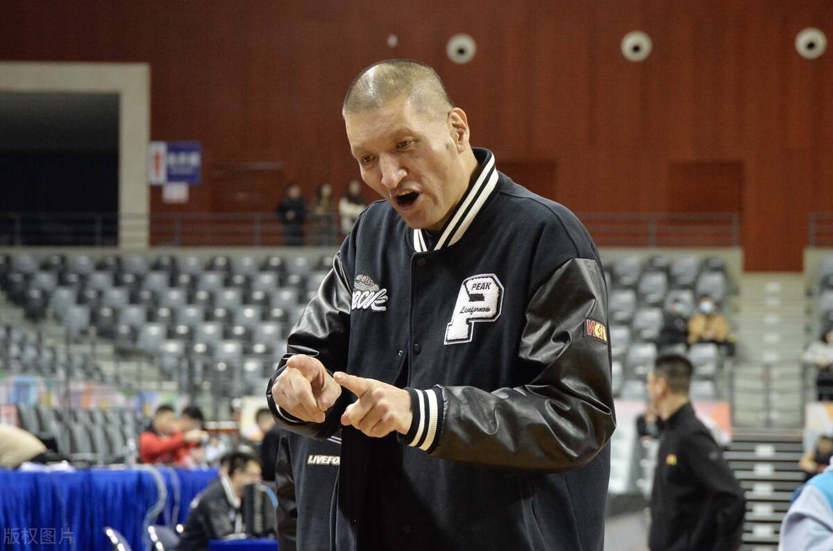 巴特尔的总冠军戒指：训练伙伴还是商业符号？