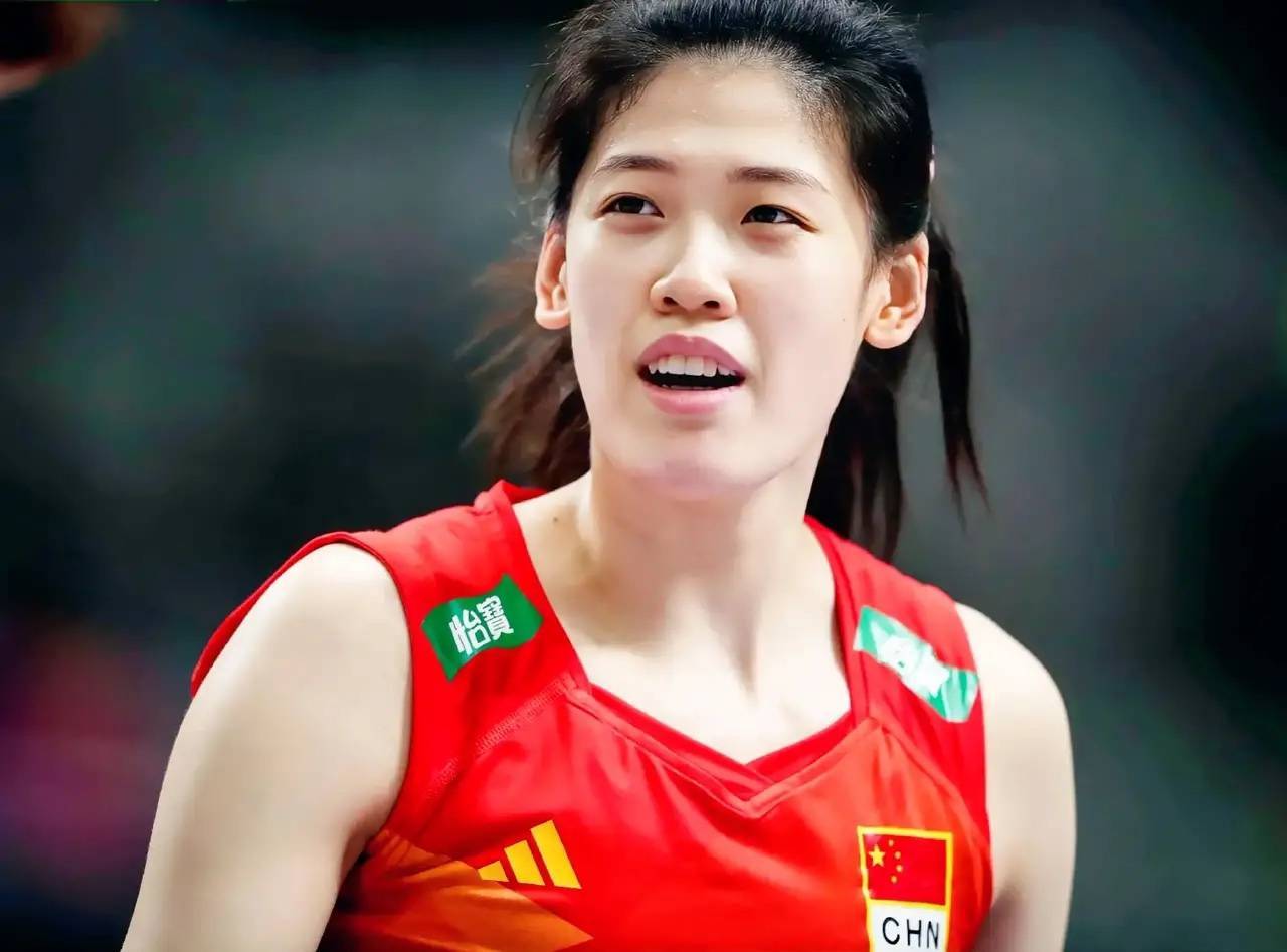 原创             女排将减1人迎接首秀！李盈莹或无缘北京站，赵勇已揭开2大悬念
