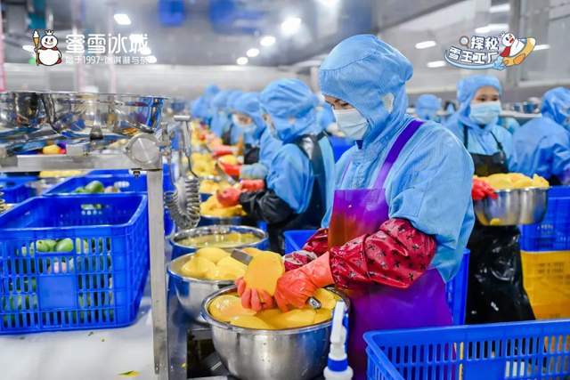 星巴克顶不住了？残酷茶咖大战没有尽头
