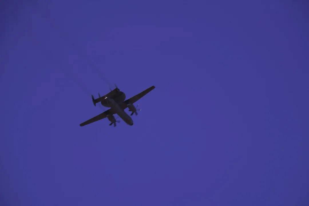 9月3日盛大阅兵官宣！歼-35与东风-27齐上阵，中国军力显现新时代辉煌！