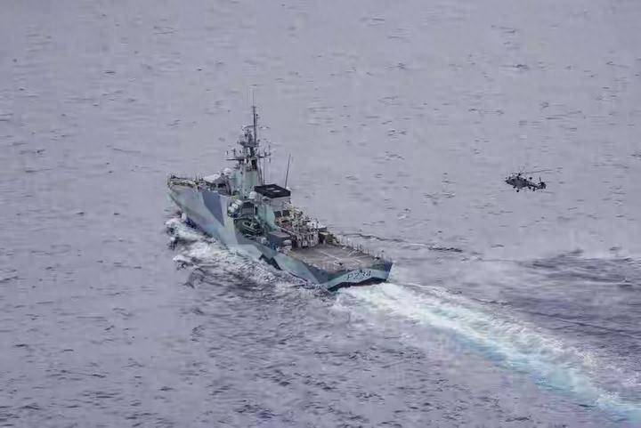 英舰闯台湾海峡当天，耿爽在联合国以牙还牙，宣布马岛属于阿根廷