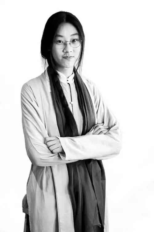 “终究辜负了期待”，武亦姝宣布去牛津读博，毕业论文令人惋惜