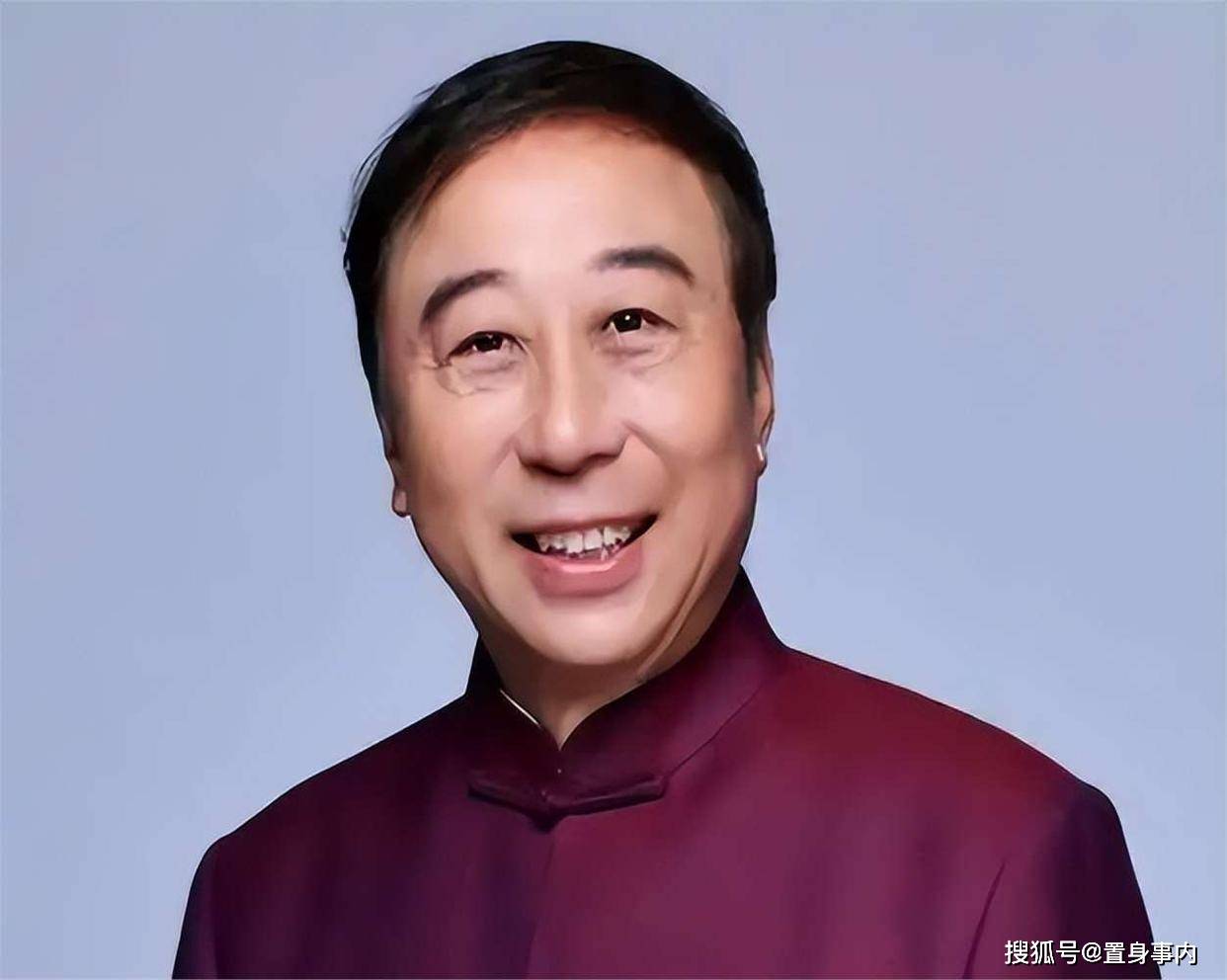 杨议不忍了？公开冯巩没到场内幕，晒曲艺协函证明，回应一切质疑