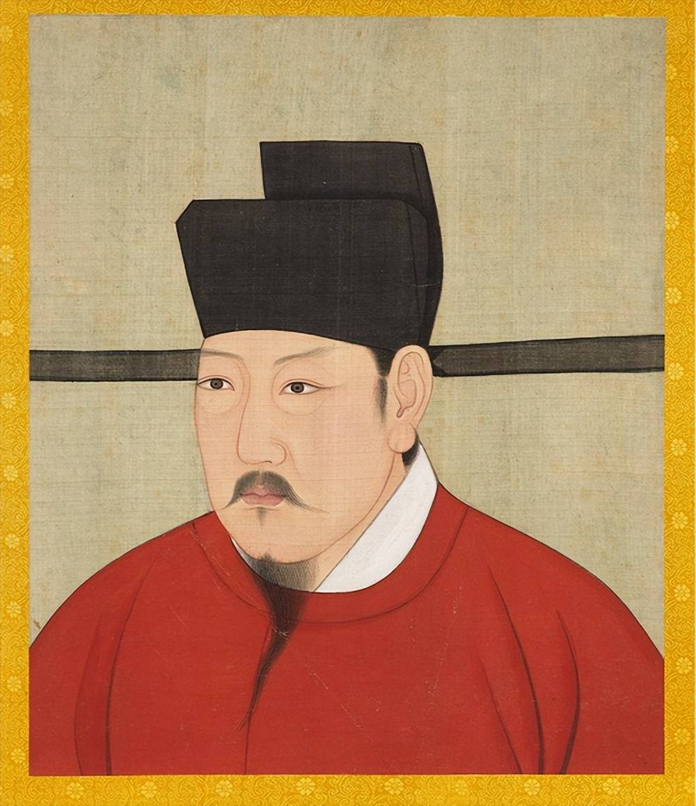 子是刘娥所生，借此提升刘娥地位，最终在1012年凭借皇子册立刘娥为皇后。尽管有皇子，群臣依然多有反对