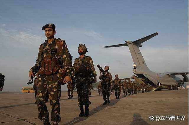 印度战机在印巴边境集结，巴军方不慌不忙，派高官来中国“叙旧”