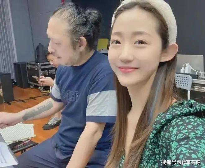 3年生下两个孩子的万千惠，终于为嫁给大25岁三宝付出了代价