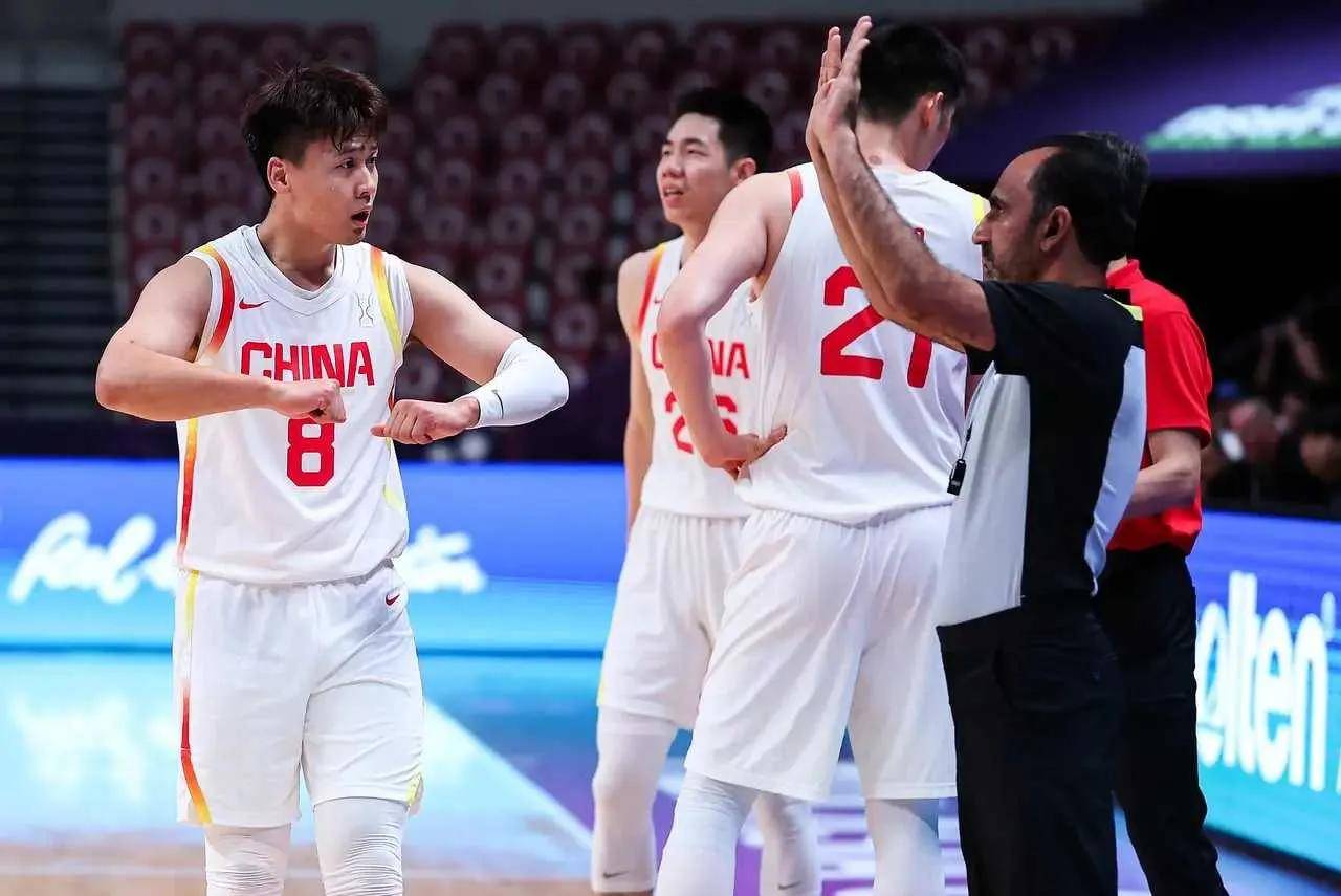 102-63狂胜39分！日本男篮大爆发轰20记三分避开中国男篮CBA盘口与数据深度__今日CBA盘口分析·大小分策略·球队档案