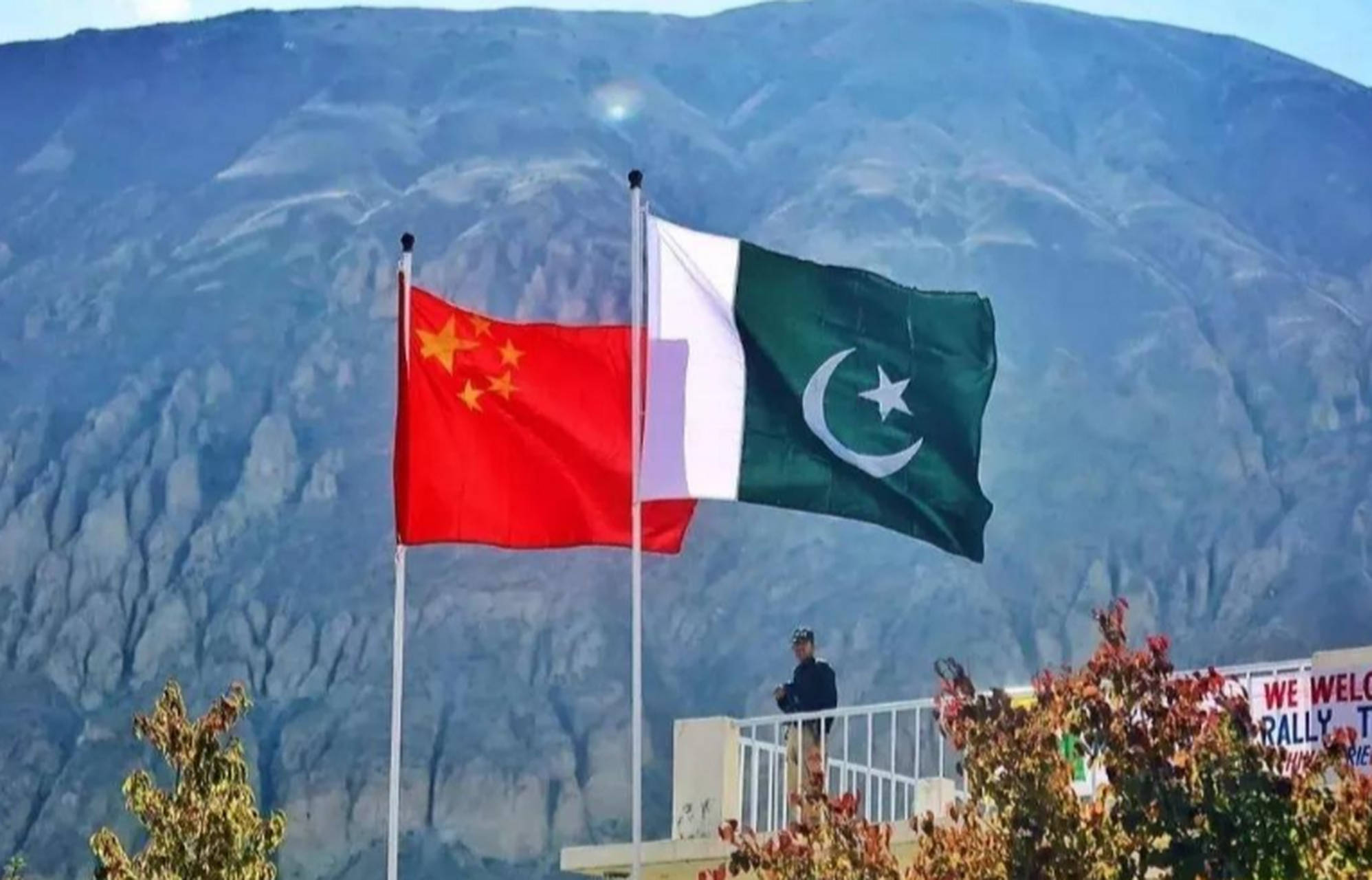 美国反恐名单再添新成员，巴基斯坦借机打击恐怖主义，中国从中获益！