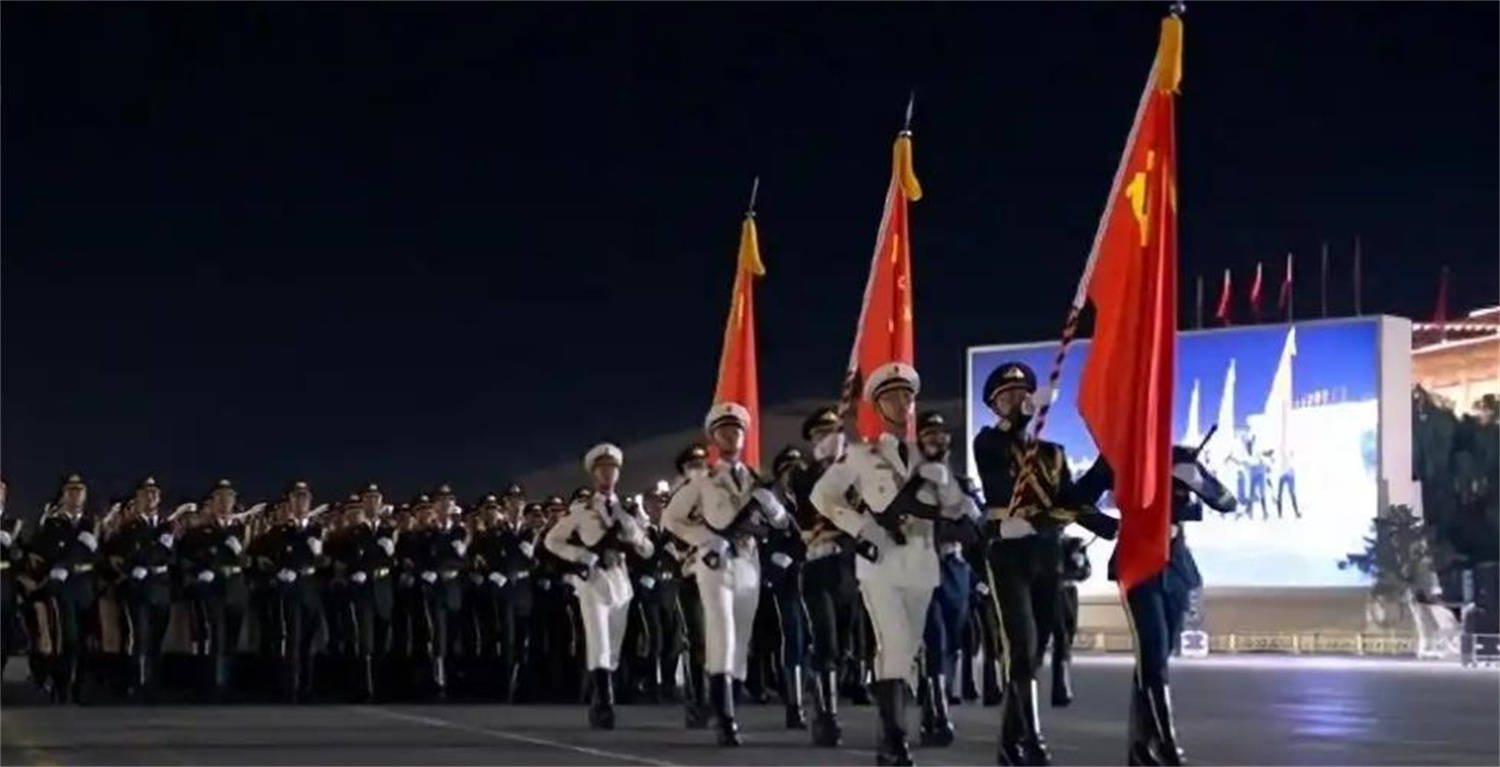 第一个公然拒绝北京阅兵的总统出现，中国被降格对待，不能再忍