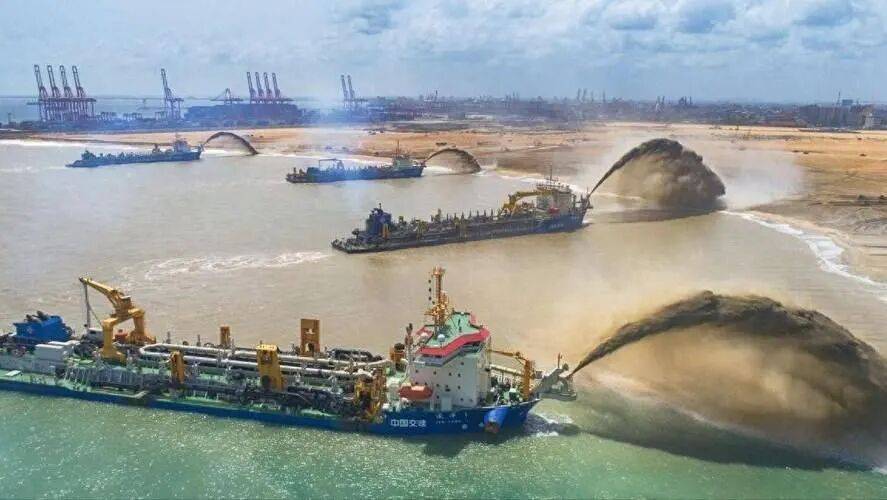美方及时“通报”？越南摊牌，加速在南沙填海造陆，中方谁也不惯着