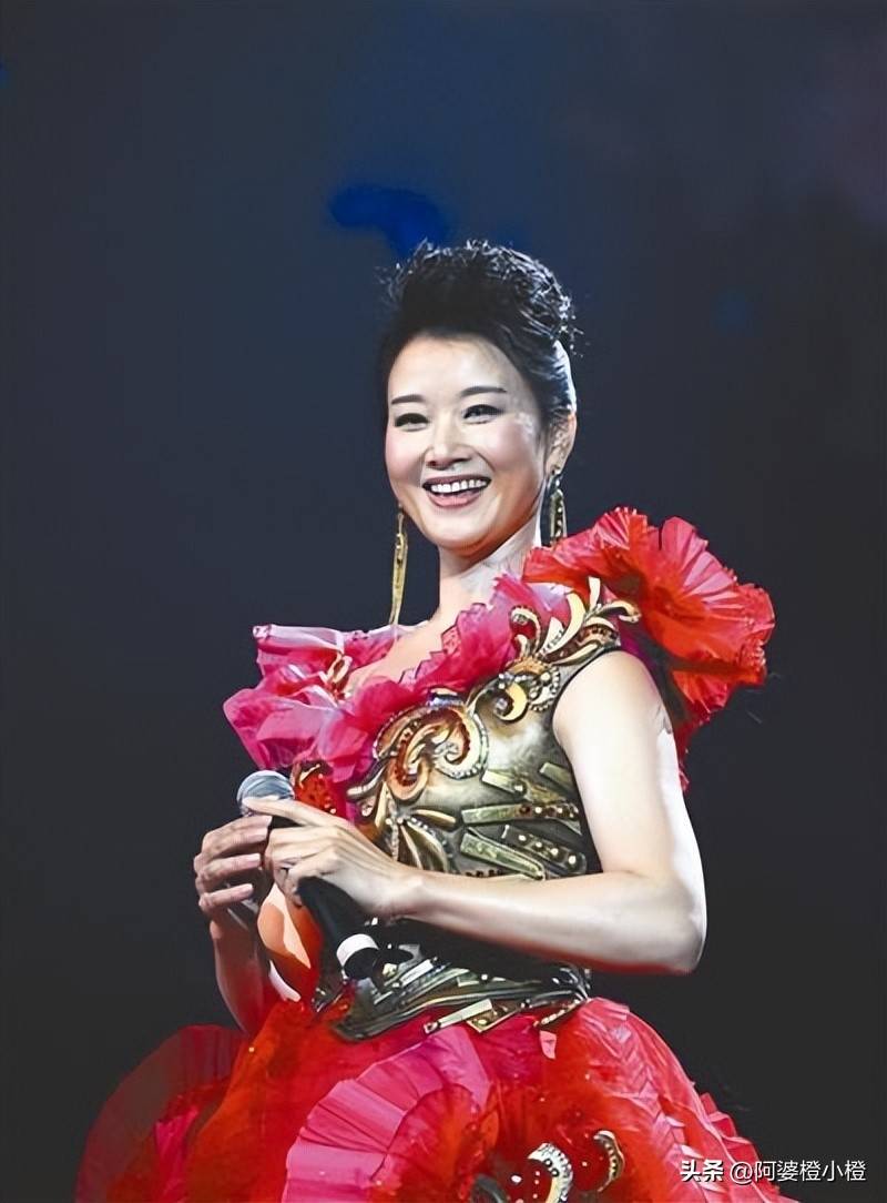李谷一不再沉默，揭晓宋祖英唱歌真相，观众：原来是这样！