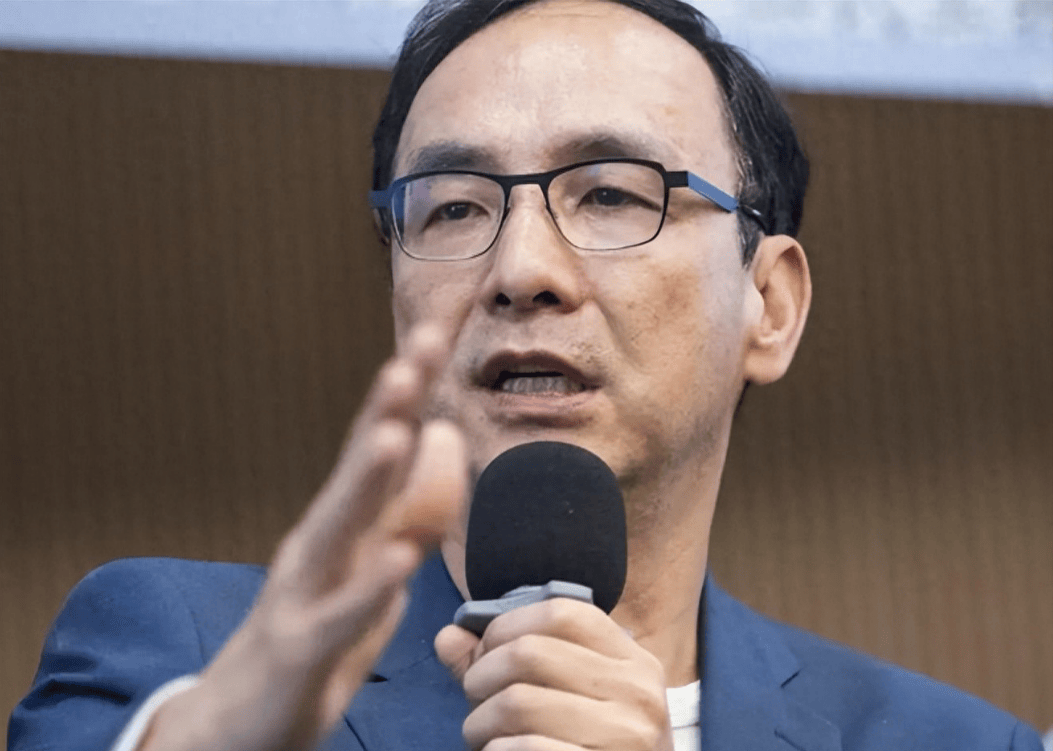 九三阅兵圆满结束，岛内艺人集体“打脸”赖清德，朱立伦表态不一般