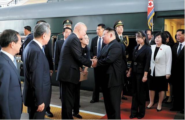 10年前的大桥被重启，金正恩意识到，中国这趟车再不上就来不及了