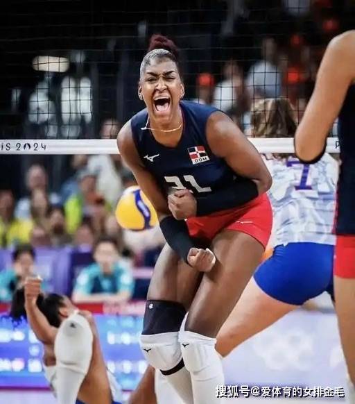 原创             天津女排再传好消息：瓦尔加斯来半赛季！娜塔莉娅马丁冲击世俱杯