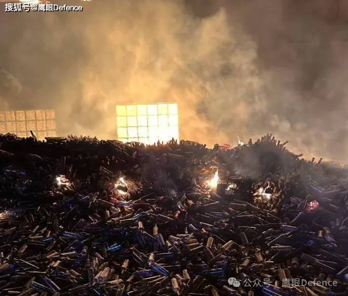 再次大空袭，克宫警告乌克兰？“海马斯”火箭炮击中俄罗斯发电厂