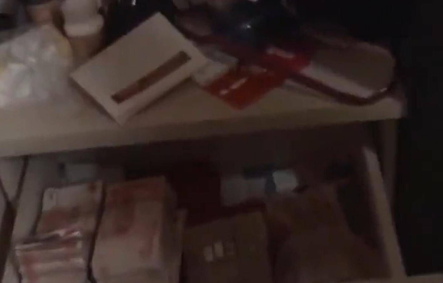 16年浙江服装厂一员工，月流水1亿引警方怀疑，调查牵出200亿大案