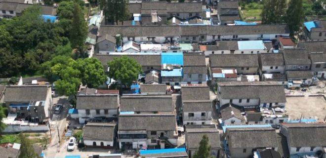 中心(售楼处)售楼处电话在售户型小区配套价格周边详情容积率楼盘详情爱游戏app入口2025上海和樾长宁(营销中心)网站-和樾长宁销售(图20)